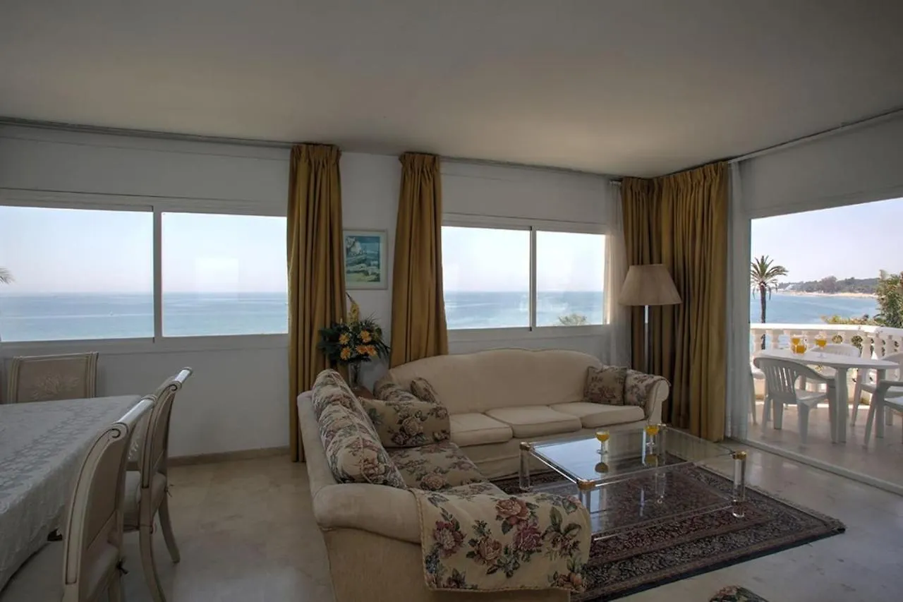 Lovely Beachfront Apartment Puerto Banus Marbella 0*,  Spain