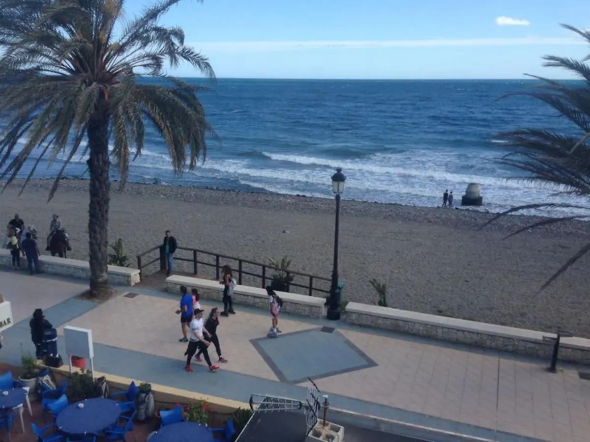 Lovely Beachfront Apartment Puerto Banus Marbella